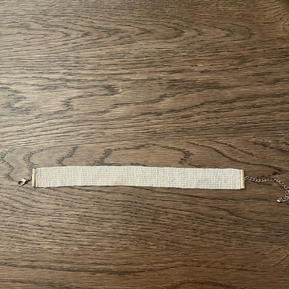 Aldo choker